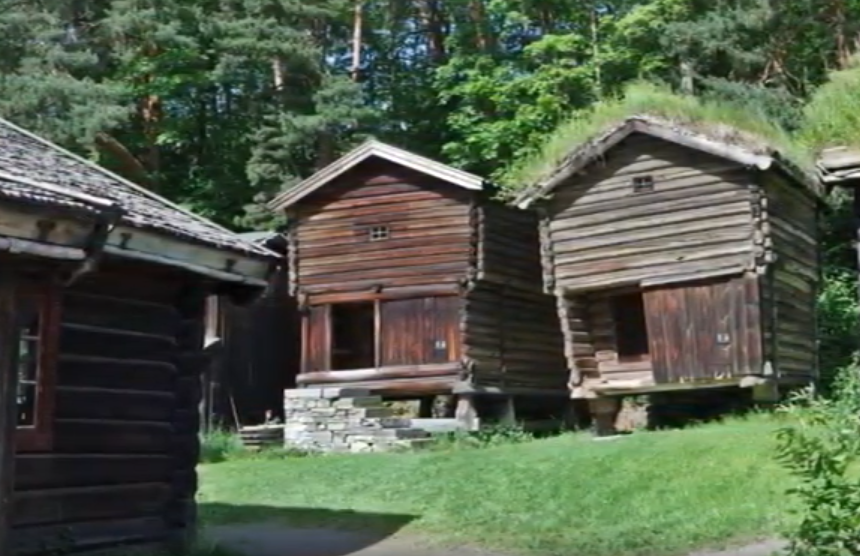 Избушки на курьих ножках