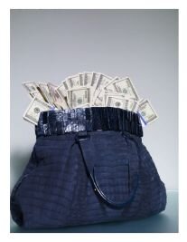 Компания «Хадсон»  провела исследование на украинском рынке труда, в котором приняли участие 270 людей работающих в разных сферах бизнеса. Согласно полученным данным стало известно, что спорным является утверждение о том, что сотрудники становятся более лояльными к работодателю во время кризиса.