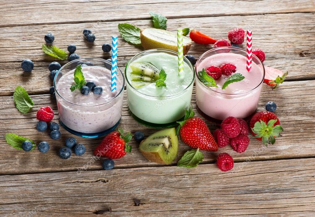 https://st2.depositphotos.com/1868949/7475/i/950/depositphotos_74759985-stock-photo-fruit-and-berry-healthy-smoothies.jpg