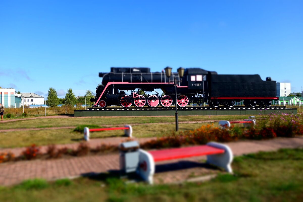 Мини-музей на перроне