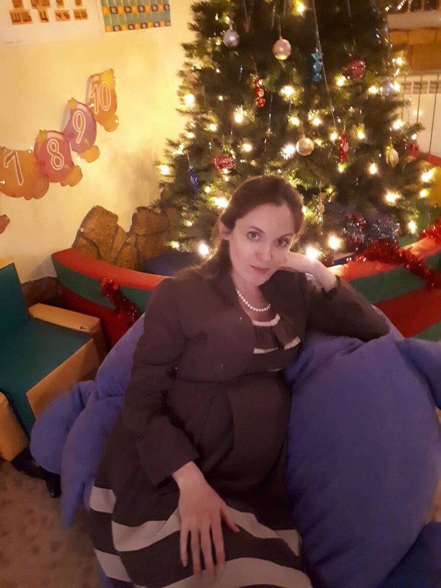 Здесь как раз в ожидании четвёртого ребёнка. Корпоратив в любимом Фонде.