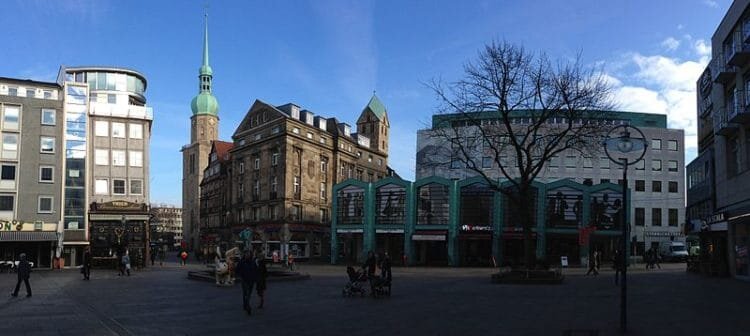 Исторические достопримечательности Дортмунда на площади Старого рынка Lucas Kaufmann