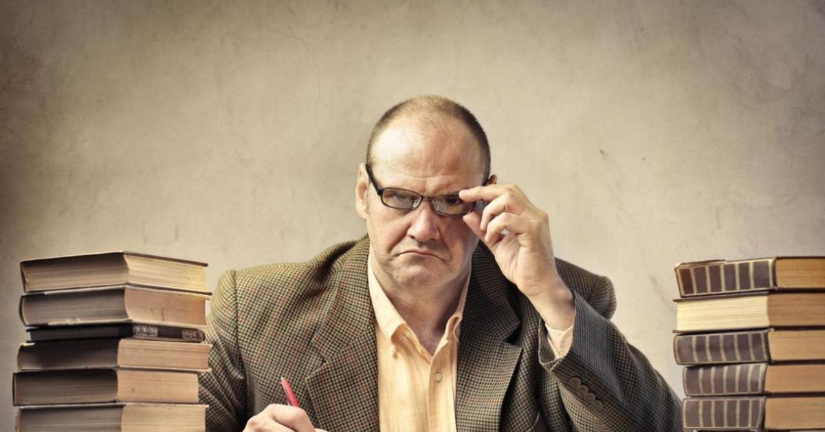 Преподаватель всегда прав.