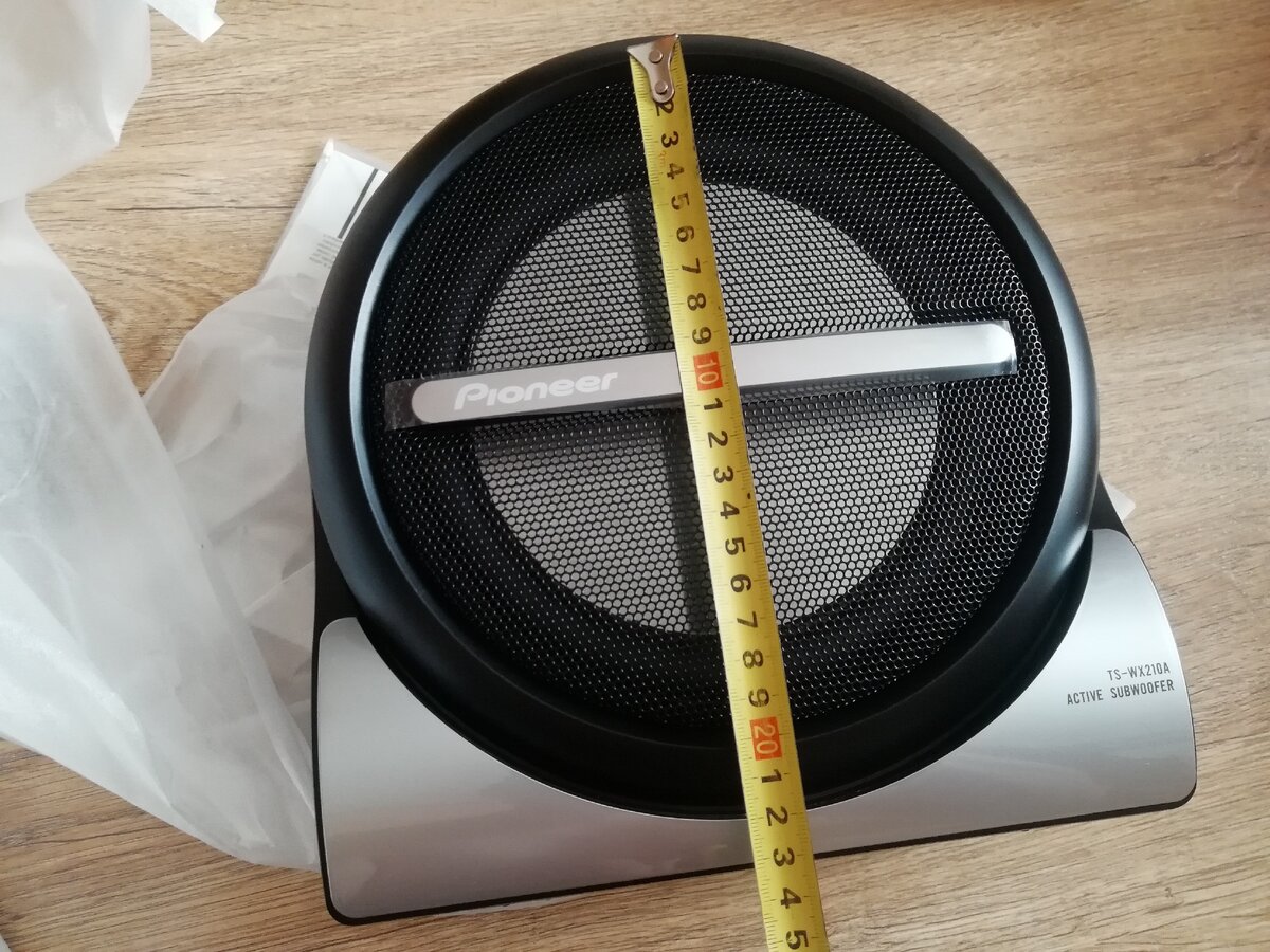 Высота корпуса ещё меньше - 23 см. Листай вправо >>>