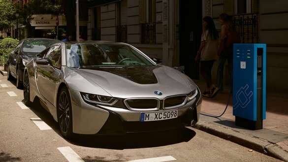 BMV I8