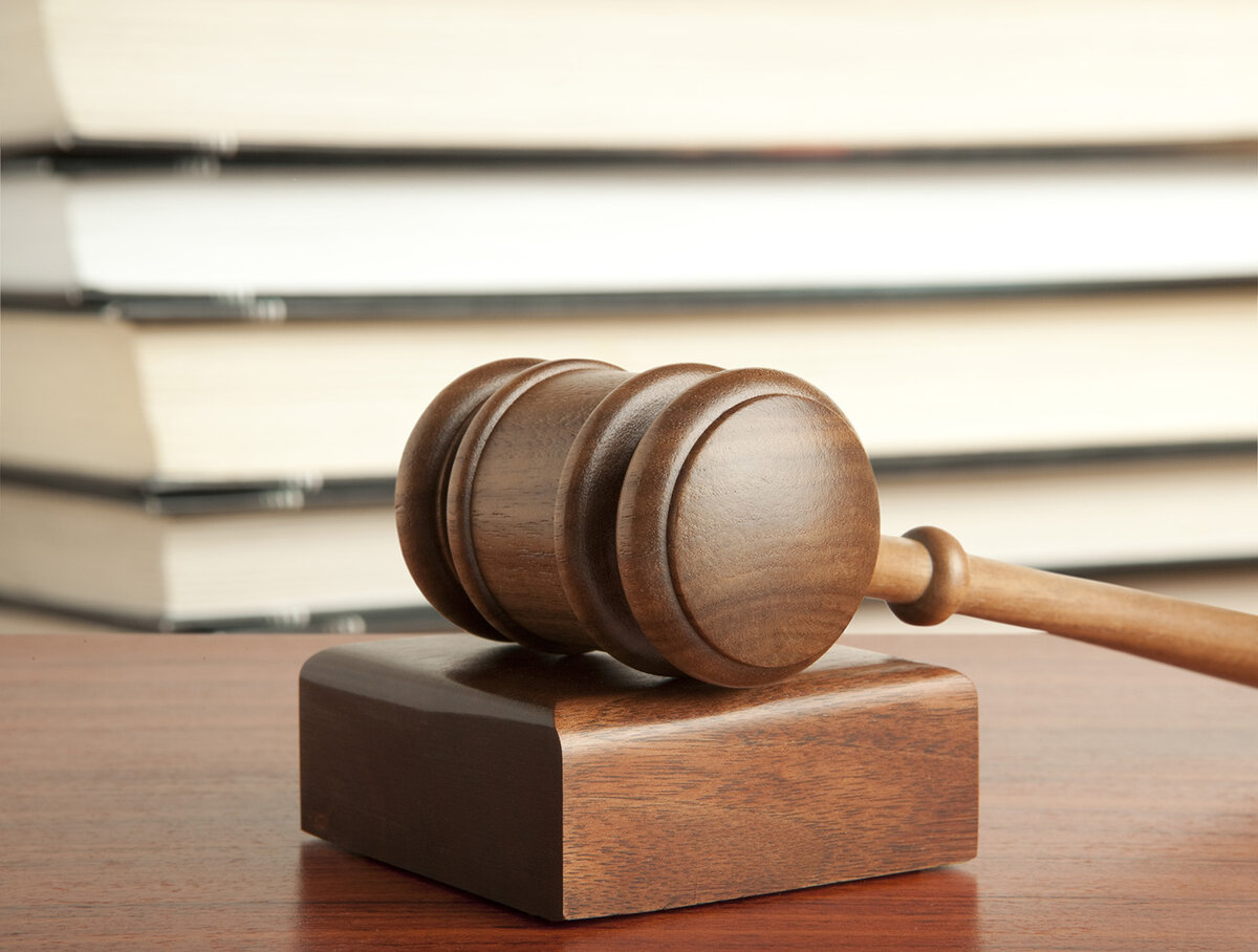 Консультация адвоката. Изображение взято с сервиса Яндекс.Картинки