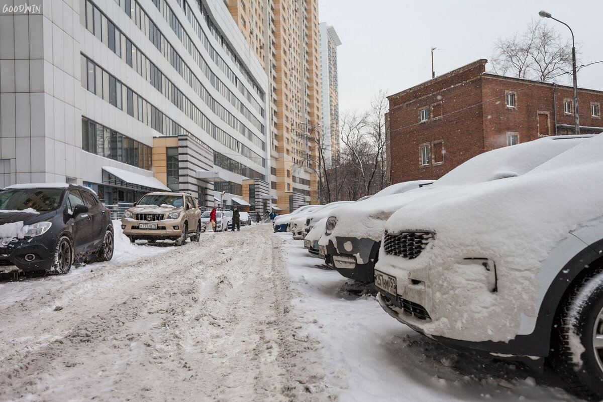 Самый неуютный и уродливый жилой дом в Москве. Точно не хотел бы здесь жить  | Фотограф Гудвин | Дзен