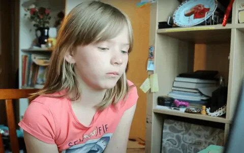 Девочка не присутствовала на похоронах бабушки