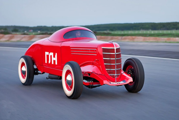 Едва ли не самый первый советский спорткар. /Фото: all-oldtimers.com