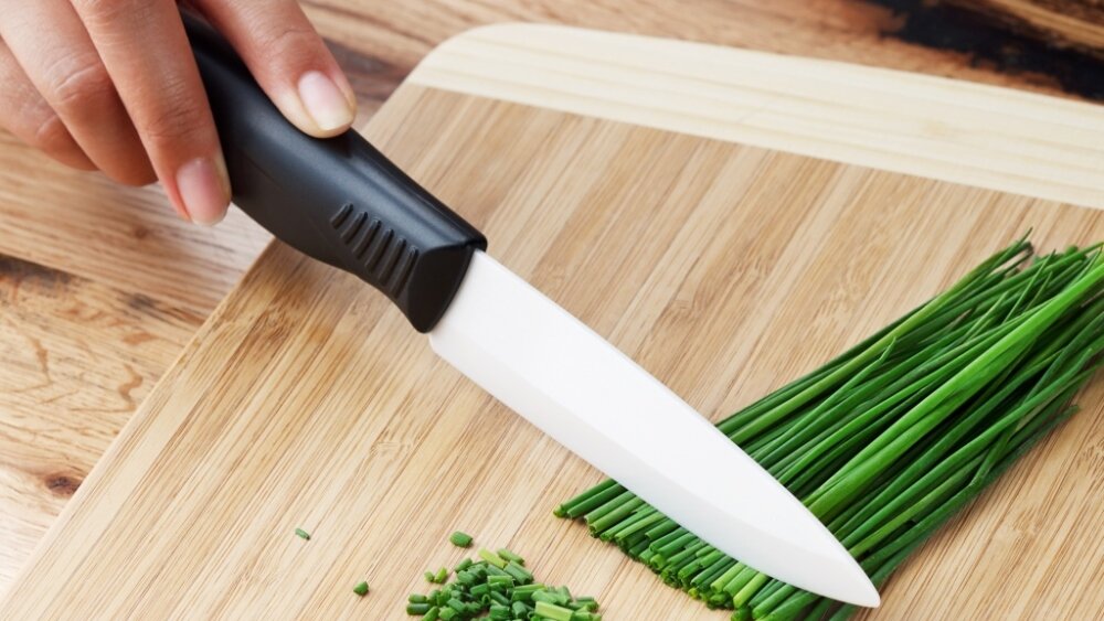 Керамический кухонный нож: как им правильно пользоваться и точить .