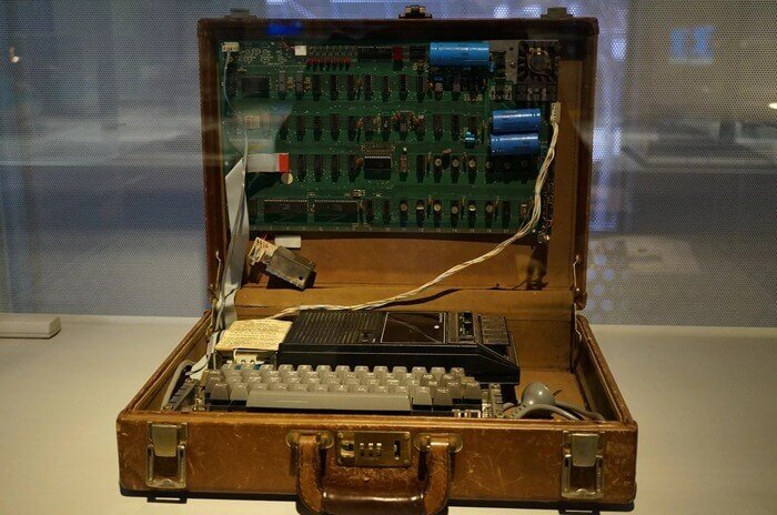 Apple 1