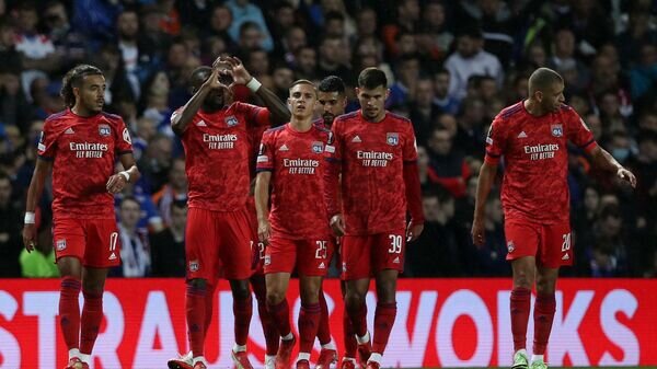    Футболисты французского "Лиона"© Twitter французского "Лиона"