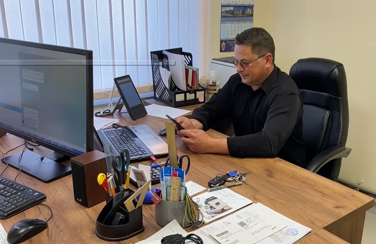 Курск  – не столица и не иннополис. В сфере IT мы на периферии. В курском  IТ-консорциуме состоит 5 операторов связи и 6 IТ-компаний. Они  обеспечивают интернетом 20 из 28 райцентров (в том числе и пограничные  территории) в Курской области. По словам айтишников, одна из проблем  сейчас – это невозможность закупить дорогостоящее оборудование, которое в  любой момент может понадобиться для ремонта и модернизации сети.