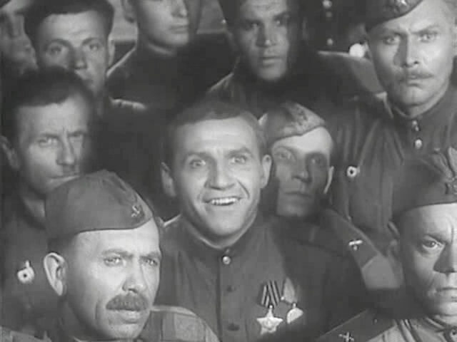 Николай Парфёнов в фильме "Сын полка" источник:kino-teatr.ru