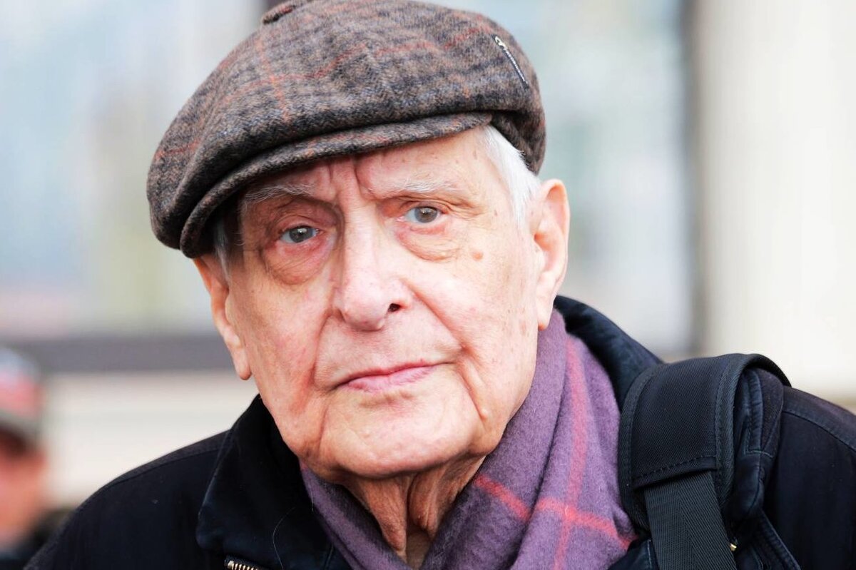     «Пришли на всё готовенькое!»: Олега Басилашвили возмутили ремейки фильмов Эльдара Рязанова