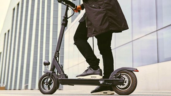    В России вступил в силу ГОСТ для электросамокатов Вадим Клепнёв