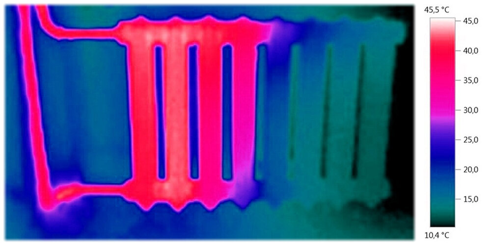 Теплограмма радиатора с воздушной пробкой