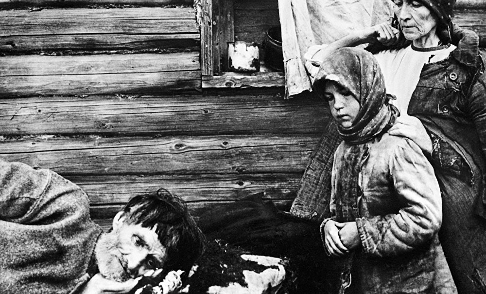 Источник фото: https://news.yandex.by/story/Palata_predstavitelej_SSHA_priznala_golodomor_genocidom_ukraincev--63b9ec435db4a8e18494ab90e5a9b836