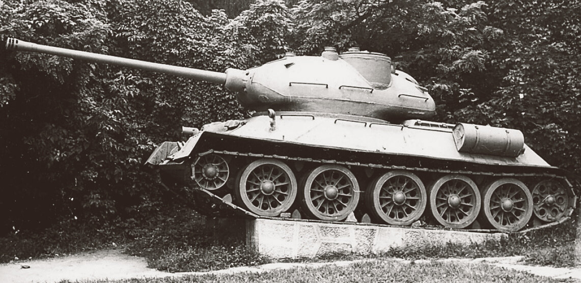 Единственный сохранившийся экземпляр танка Teski Tenk Vozilo (он же A-1).  
