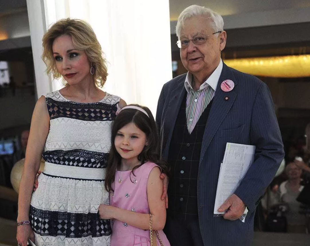 Табаков дочь