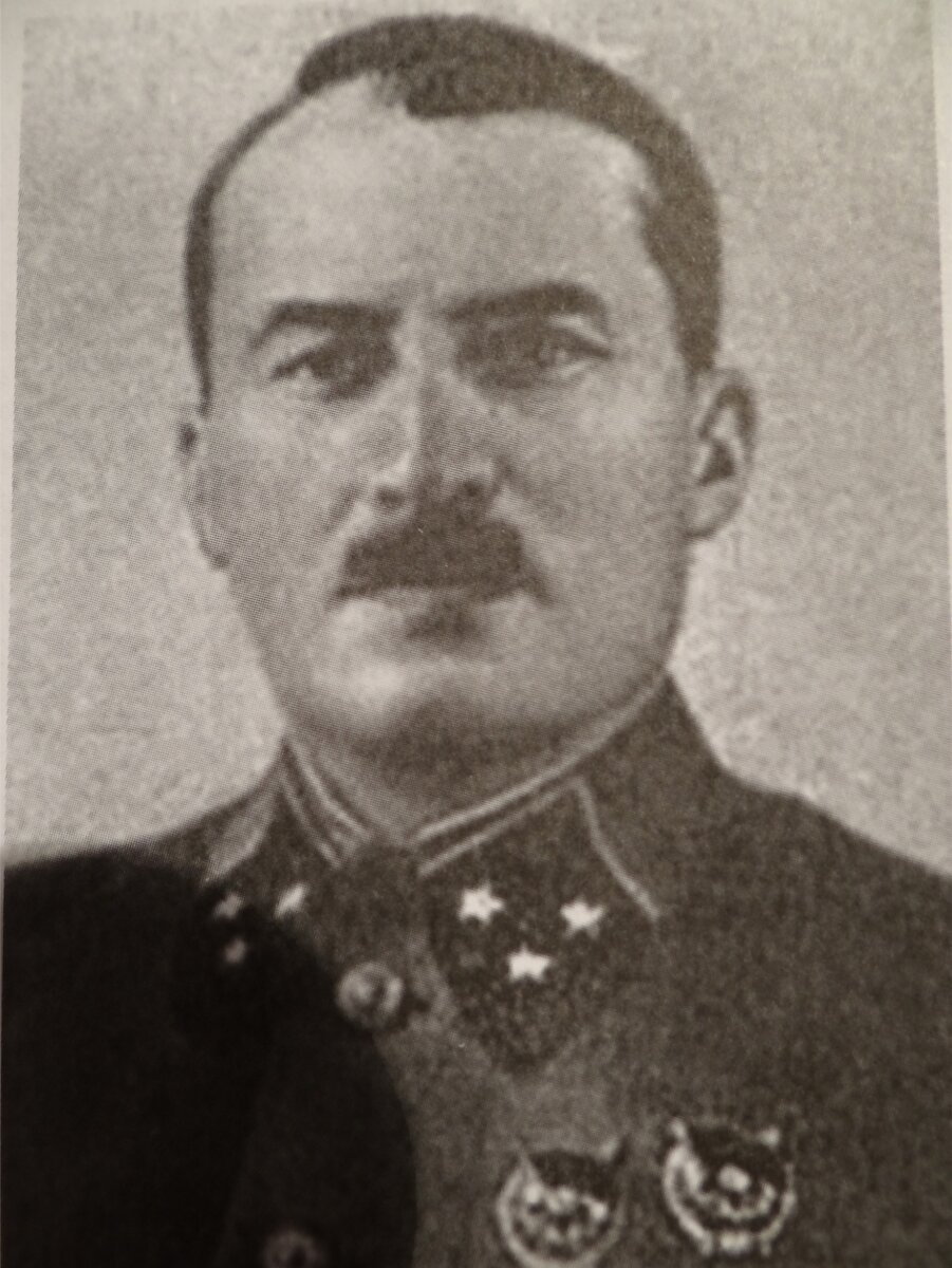 Командующий Лужской группой войск генерал-лейтенант Константин Павлович Пядышев