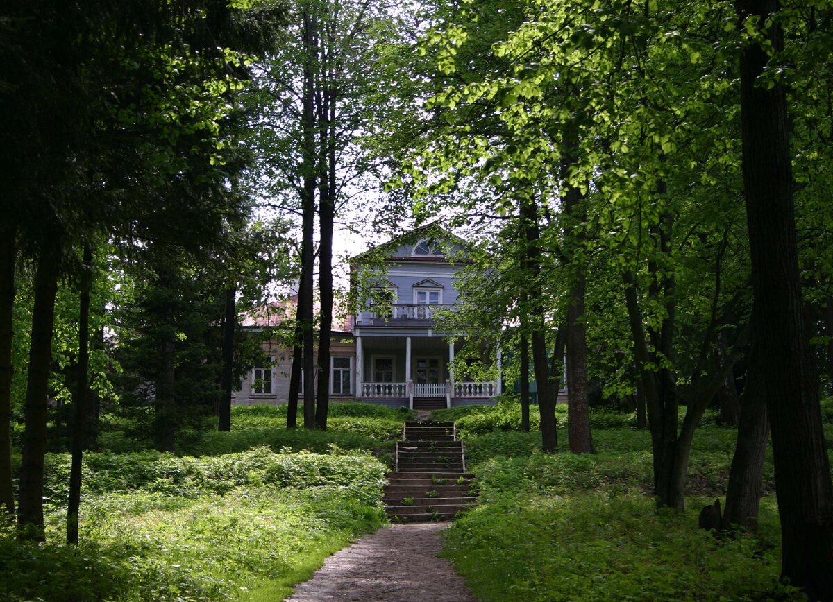 Абрамцево рассказ. Русская Дворянская усадьба Абрамцево. Хотьково усадьба Абрамцево. Абрамцево Мураново. Абрамцево Кусково.