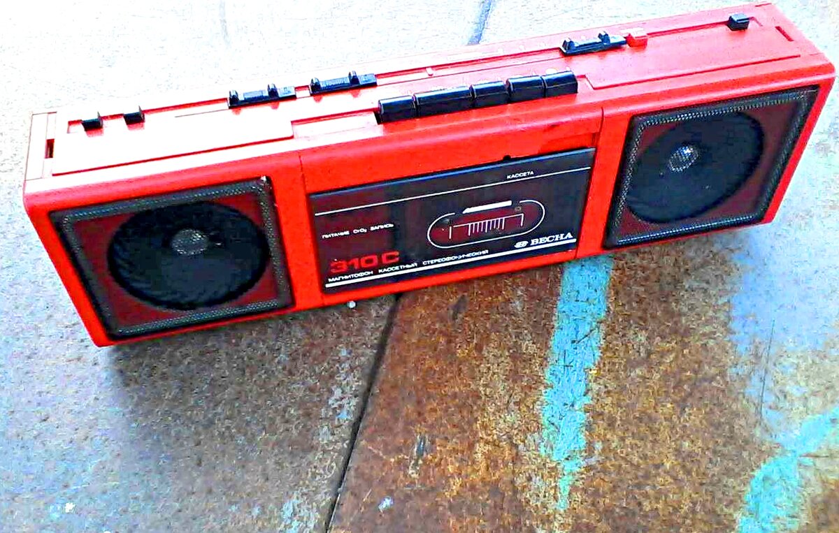 Кассетный магнитофон Весна М310С 1