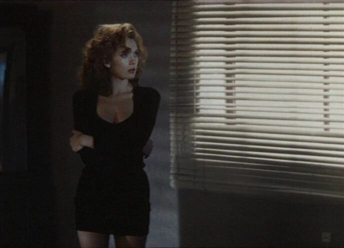 Акция стиль. Екатерина шерше. Ваш выход. Габриэль анвар запах женщины. Ваш выход.