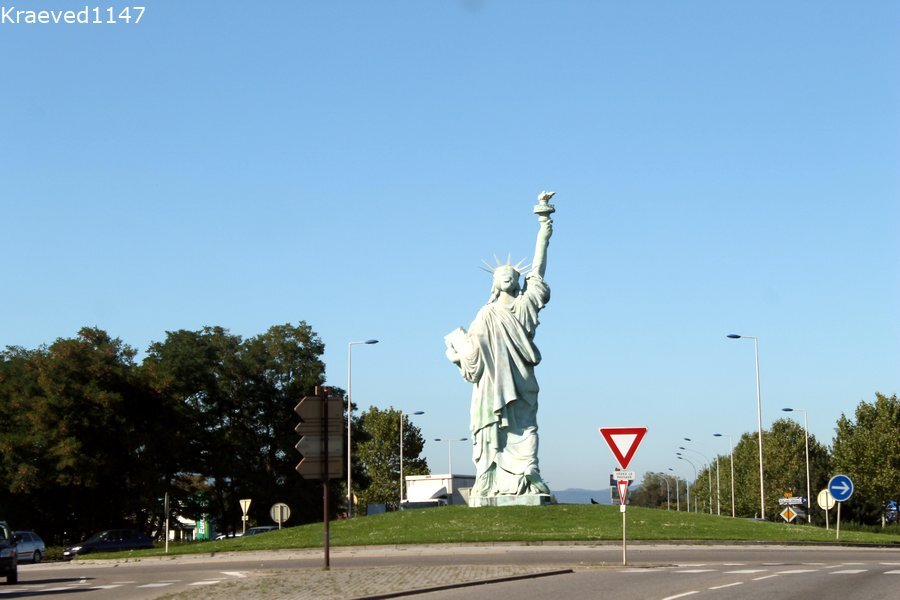 Фото автора. 2014 год  Скульптор Фредерик Огюст Бартольди г.Кольмар