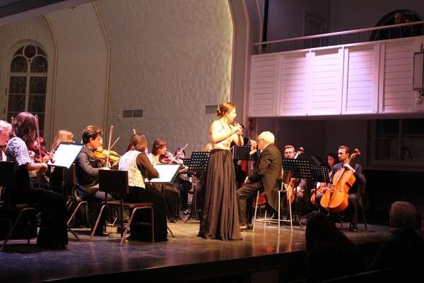 Ирина Стачинская (флейта) и Красноярский камерный оркестр п/у Михаила Бенюмова в Яани Кирик, Санкт-Петербург, 3 марта 2020 года.  