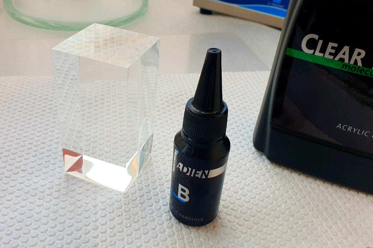 Прозрачная акриловая смола ADIEN 