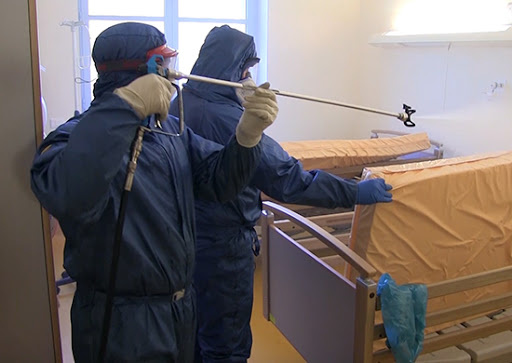 Больницы, в которые поступают корона-вирусные больные, превращаются                                  в рассадники инфекции, а врачи попадают в группу высокого риска