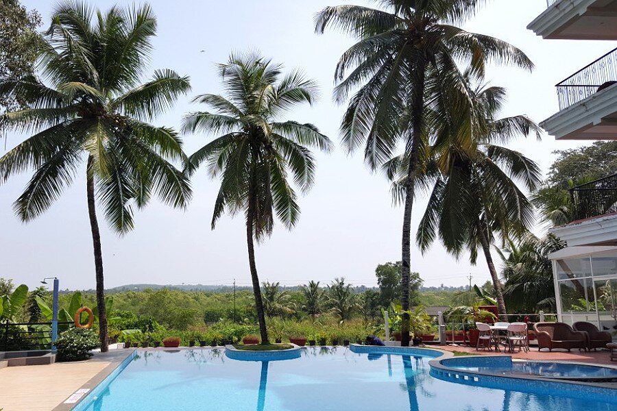 Вот и вся территория отеля Golden Tulip Goa Кандолим