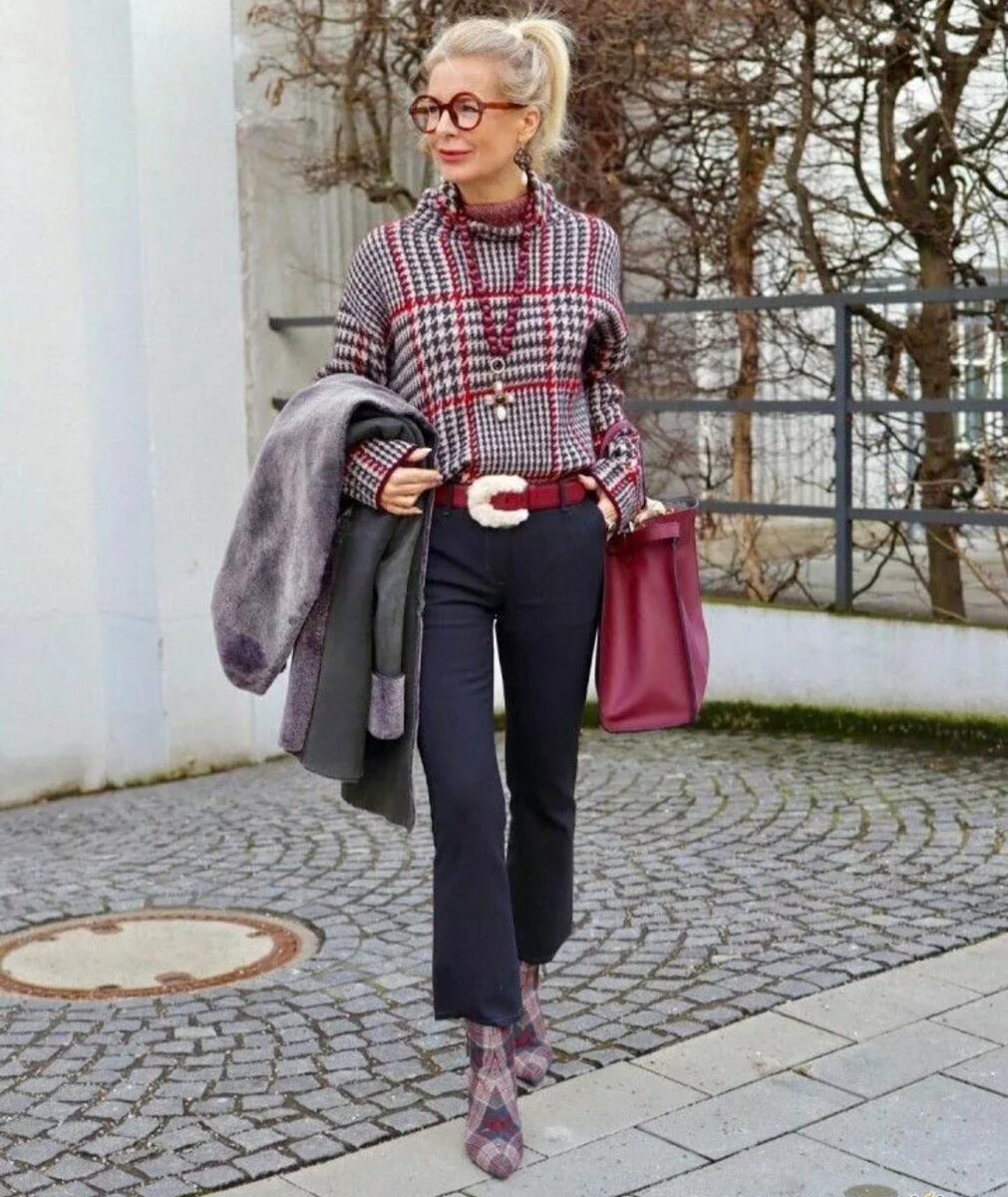 Я сама сейчас хочу так одеваться!