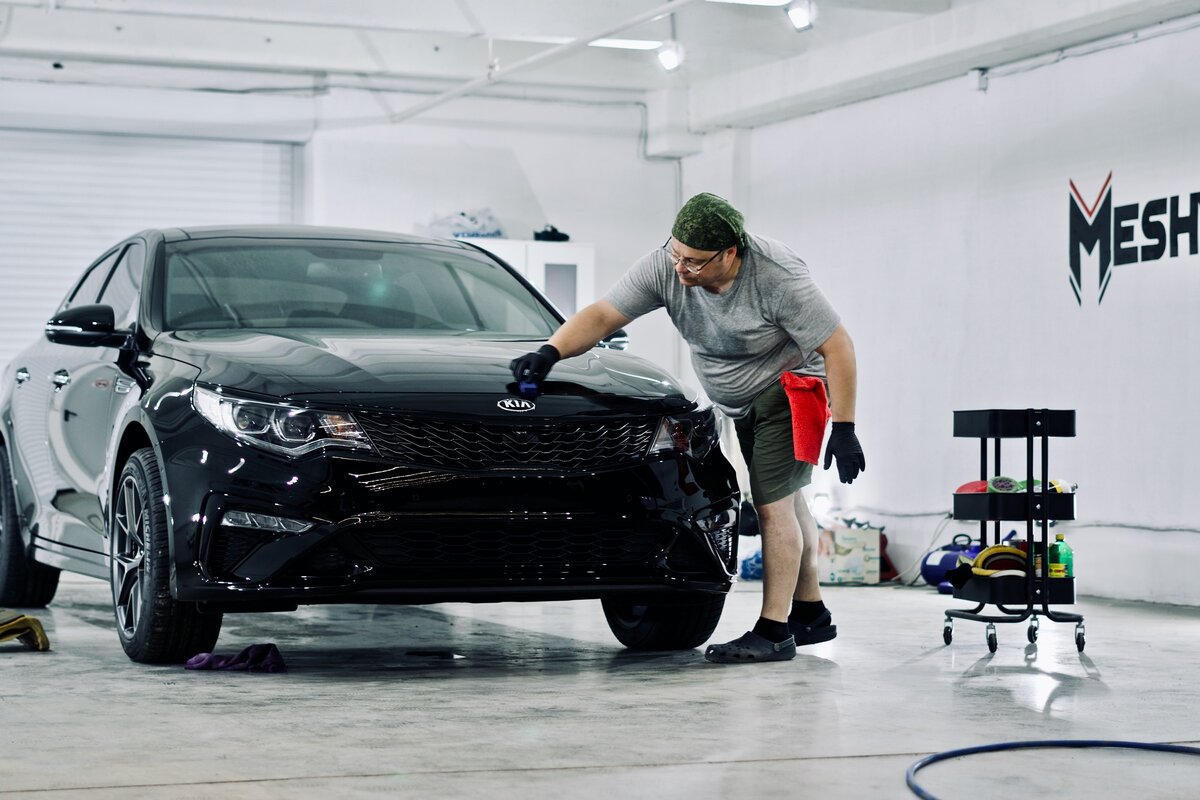 Процесс нанесения керамики на авто