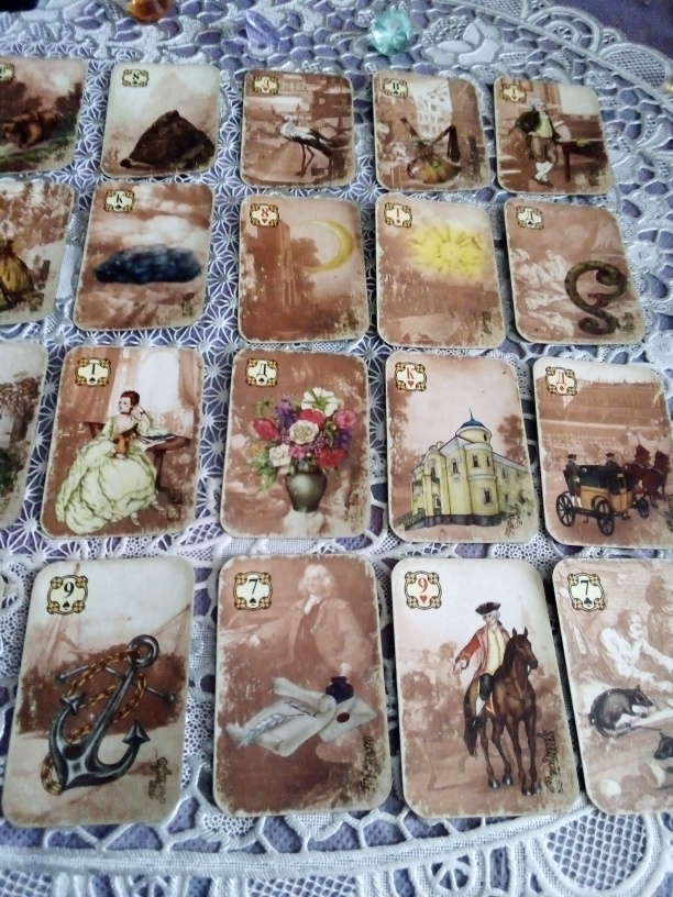 Вы излишне вспыльчивы. Раздражительны и тому могут быть причины.