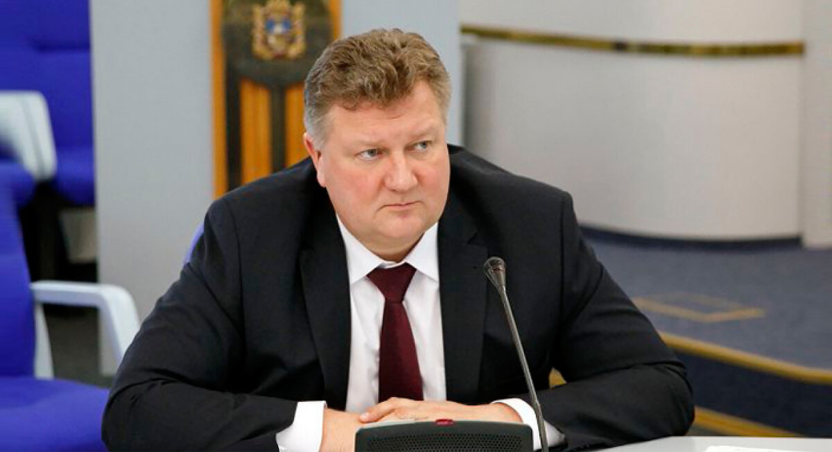 Николай Анатольевич Мурашко - генеральный директор ООО «Курортное управление» (холдинг) г. Кисловодск»; депутат Думы Ставропольского края; член комитета Думы СК по экономическому развитию, собственности, инвестициям, курортам и туризму; член комитета Думы СК по социальной политике и здравоохранению