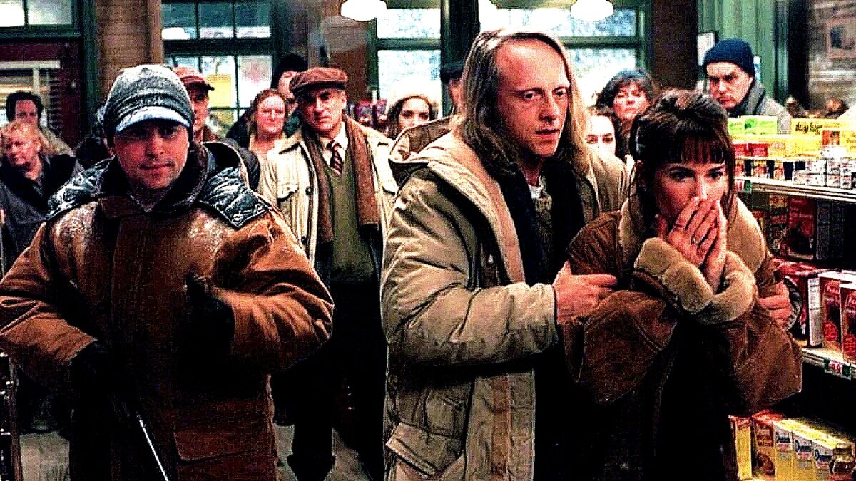 Кадр из мини-сериала "Буря столетия" 