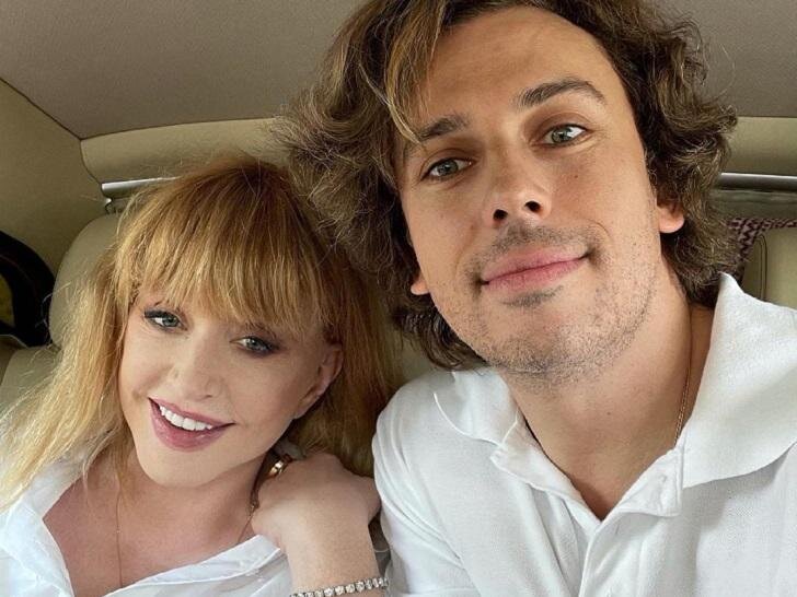 Максим Галкин с женой 