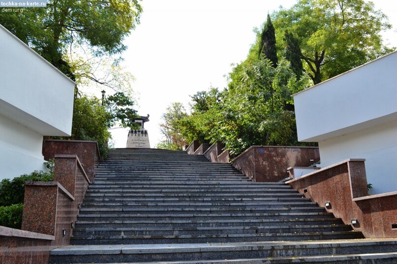 Лестница к Матросскому бульвару