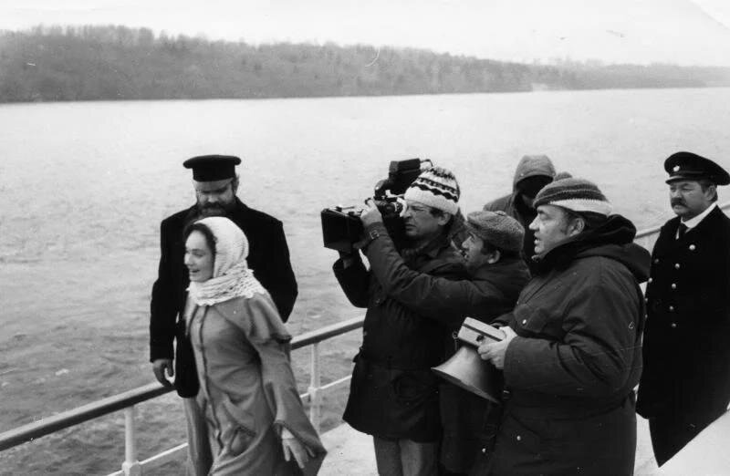 съемки жестокого романса. съемки жестокого романса. съемки жестокого романса. фильм эльдара рязанова жестокий романс. съемки жестокого романса.