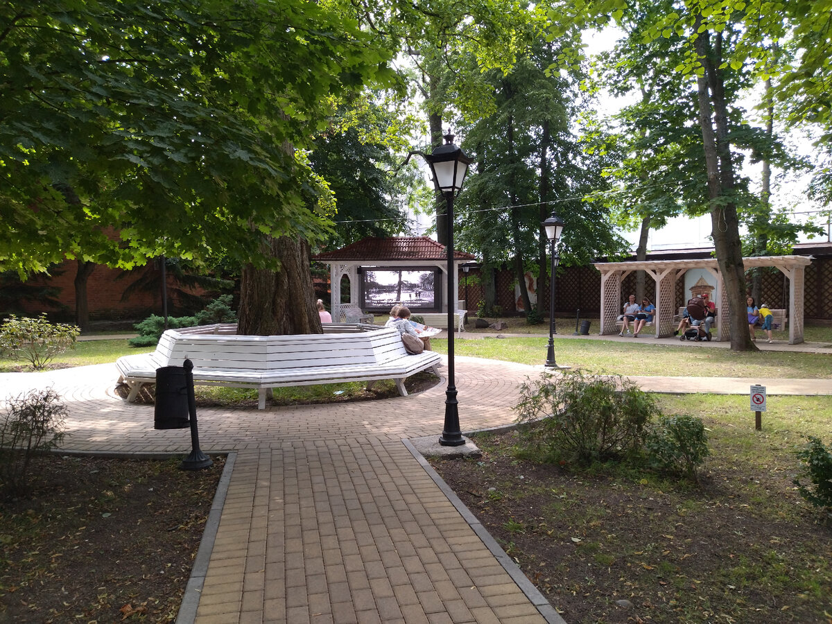 Сквер королевы Луизы. Фото автора