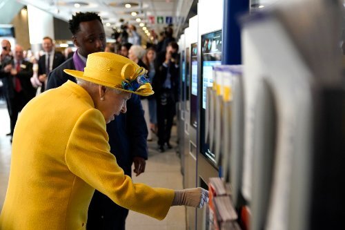 Королева Великобритании Елизавета II