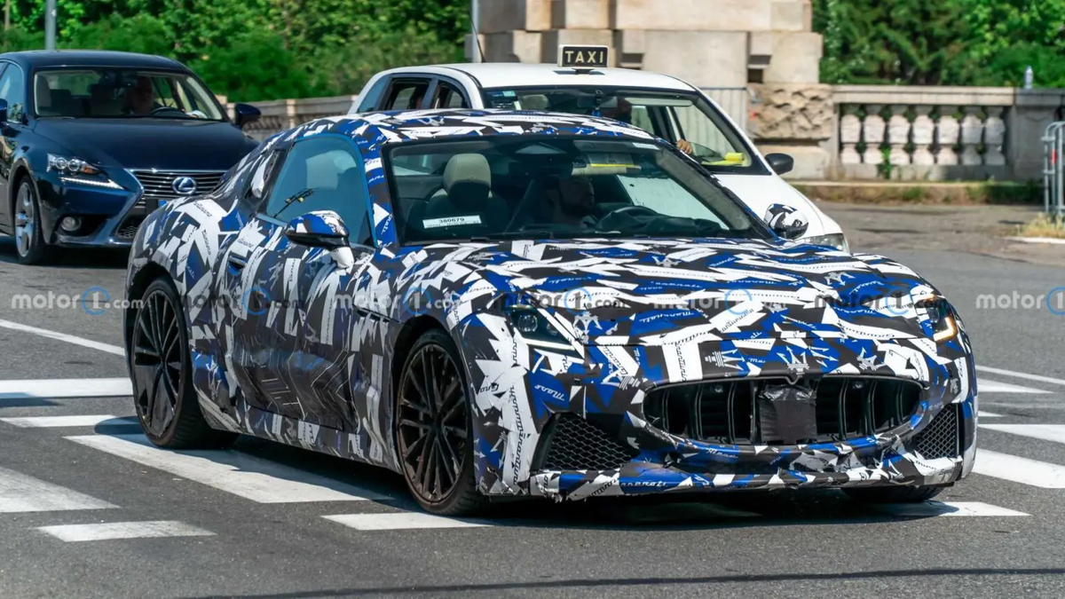 MASERATI GRANTURISMO