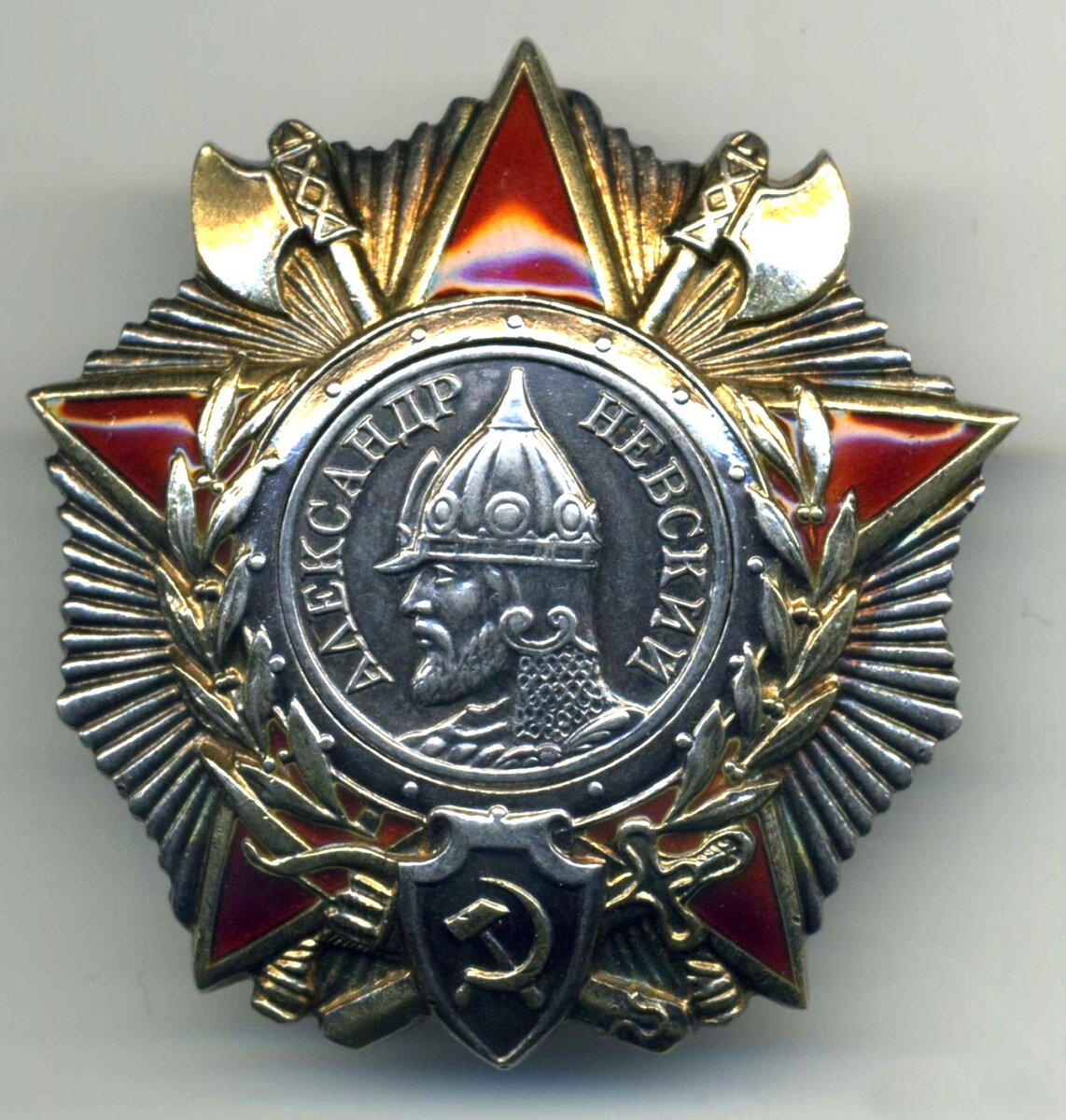 Орден Александра Невского. Фото из открытых источников.