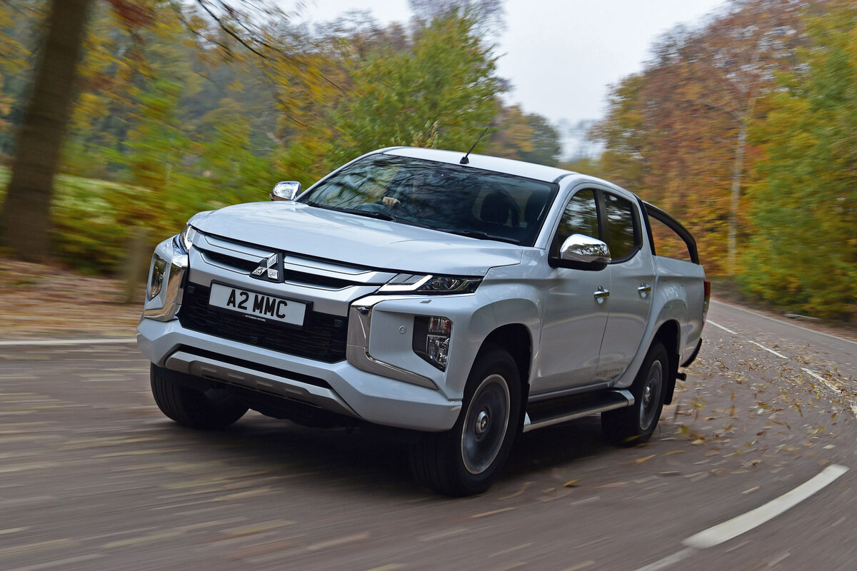 L200 Mitsubishi 07