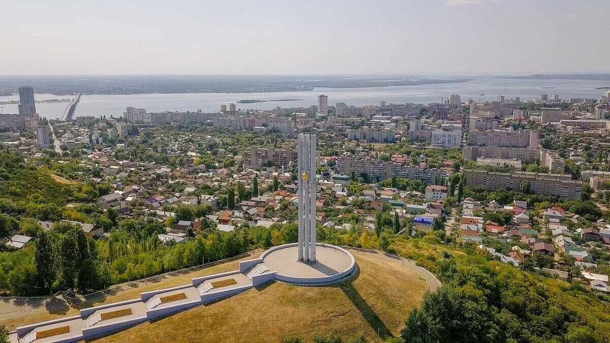    Город Саратов© Depositphotos.com / MaykovNikita