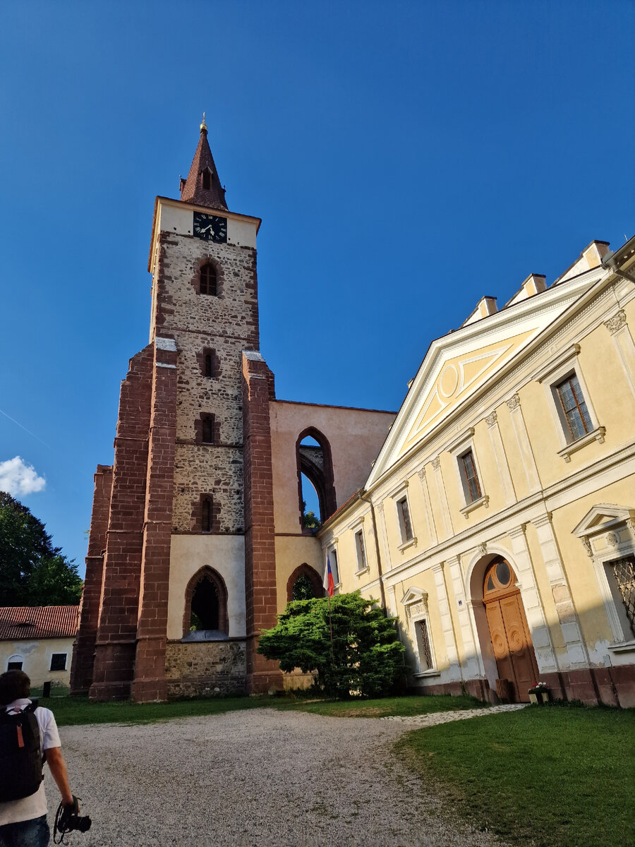 Фото автора: монастырь в Сазаве