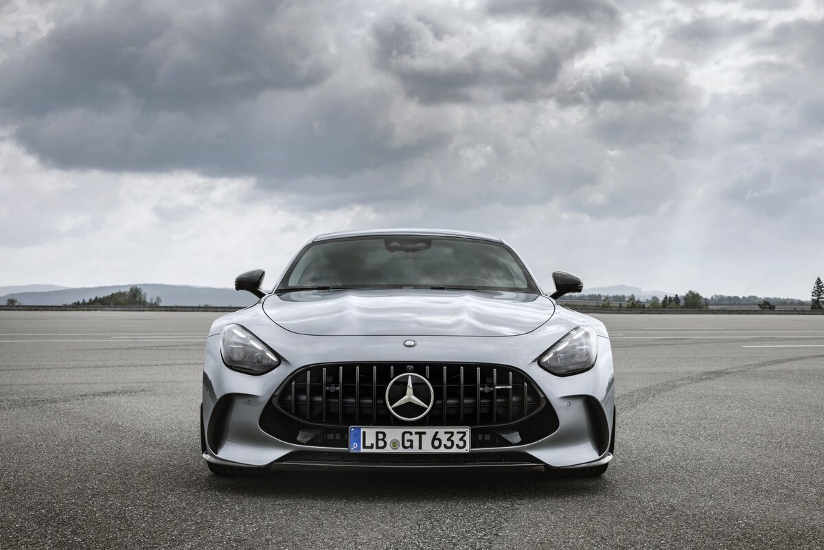 Mercedes Benz AMG gt i Рестайлинг