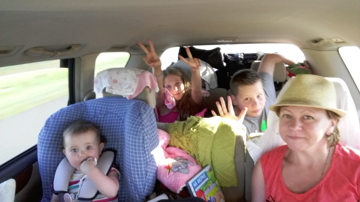 Автотрип с тремя детьми в Беларусь